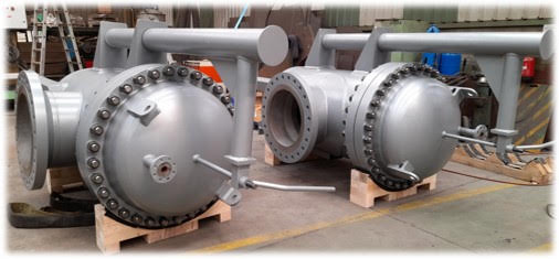 Two tailor made high pressure filters in the workshop